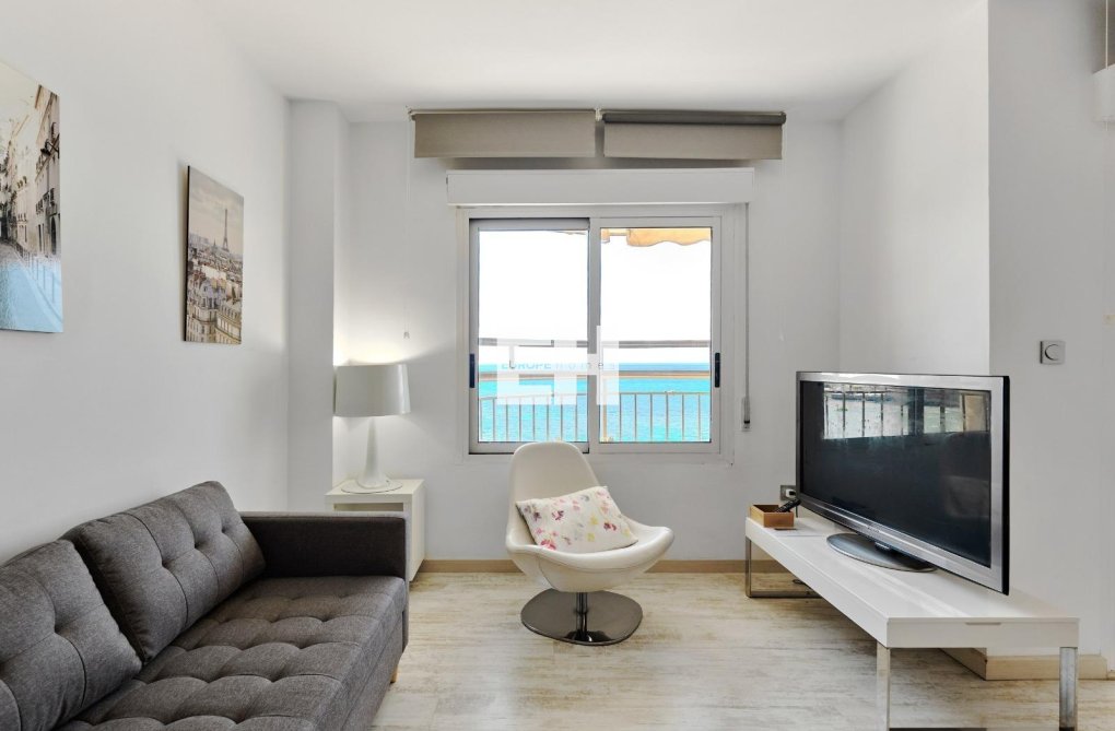 Resale - Apartment - Torrevieja - Playa del Cura