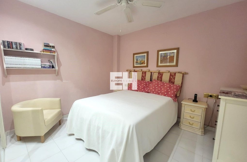 Resale - Apartment - Torrevieja - Playa del Cura