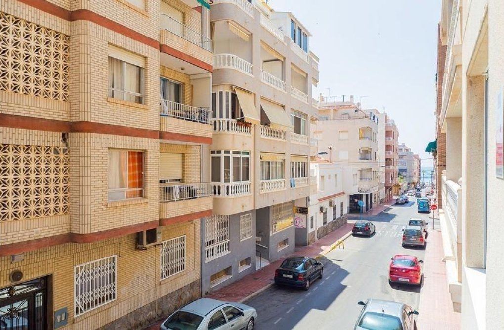 Resale - Apartment - Torrevieja - Playa del Cura
