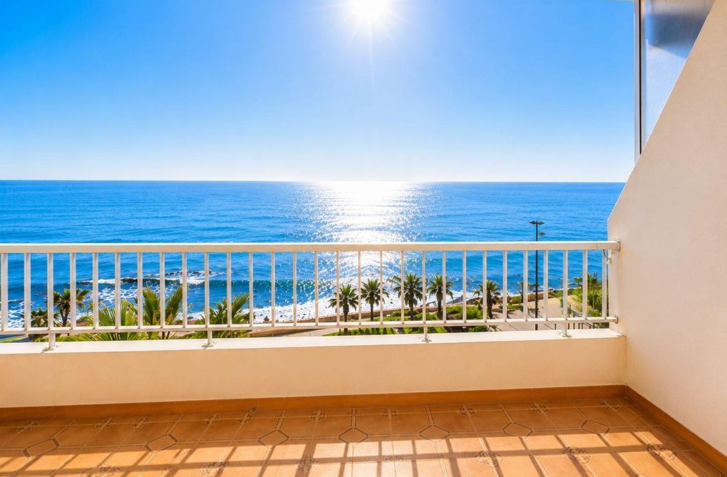 Resale - Apartment - Torrevieja - Playa del Cura