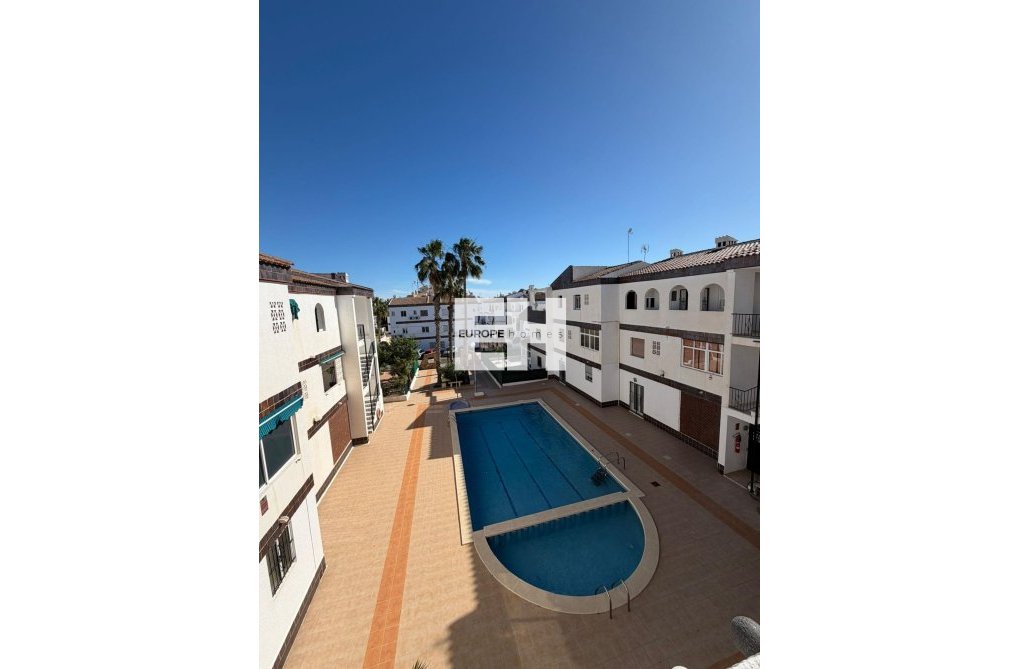 Resale - Apartment - Torrevieja - Punta Prima