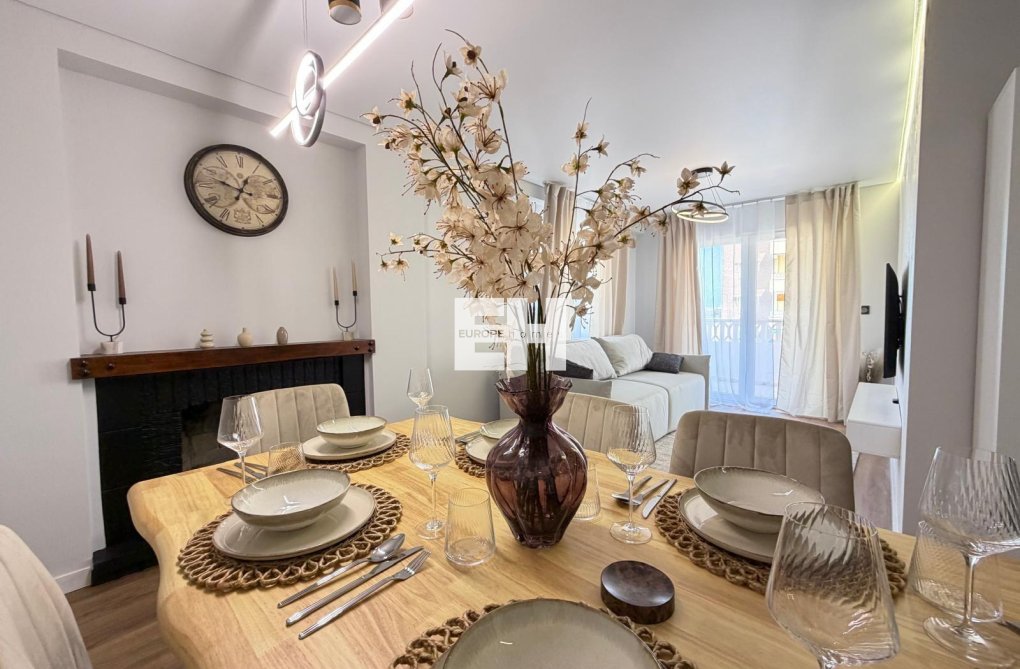 Resale - Apartment - Torrevieja - Punta Prima