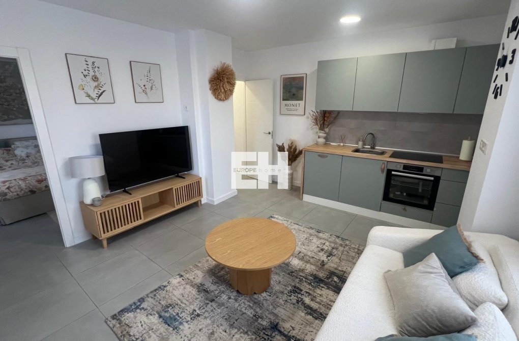 Resale - Apartment - Torrevieja - Zona Los Frutales