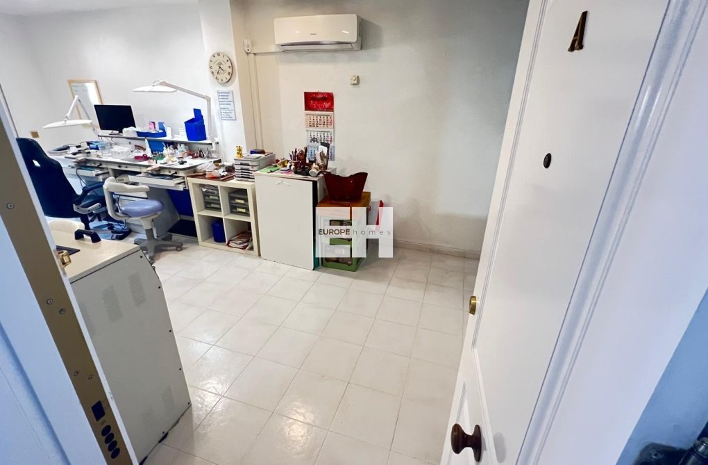 Resale - Apartment - Torrevieja