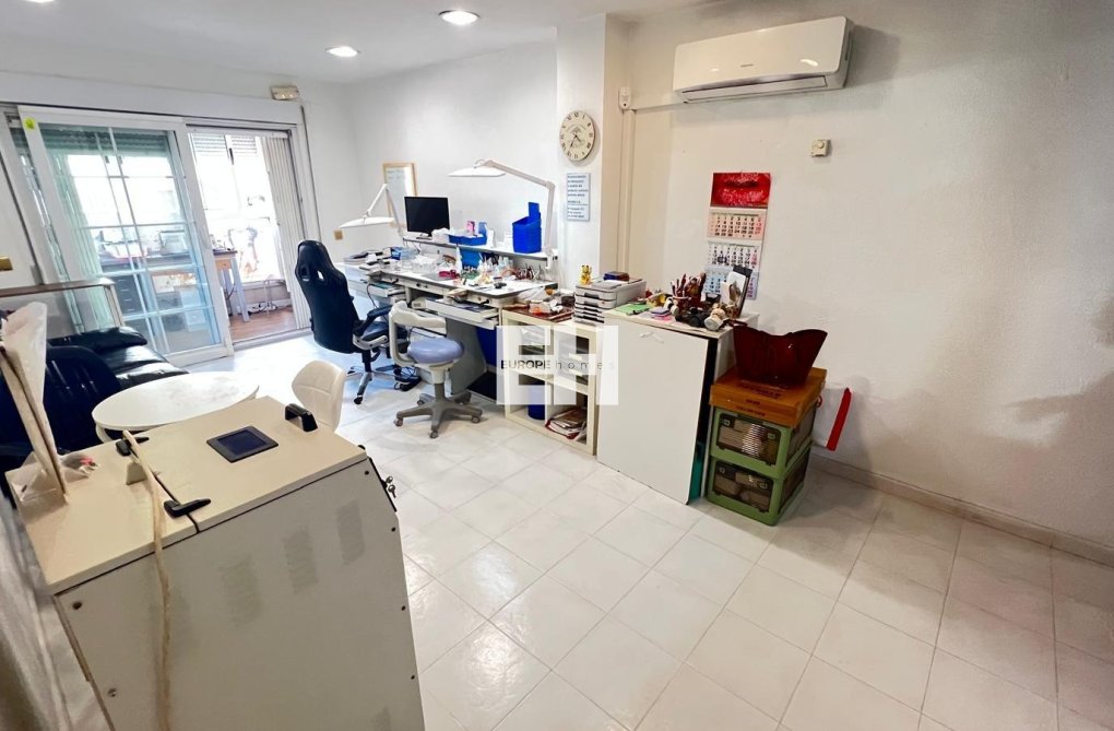 Resale - Apartment - Torrevieja