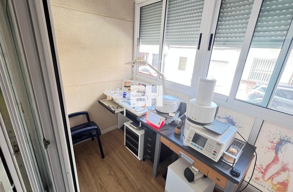 Resale - Apartment - Torrevieja