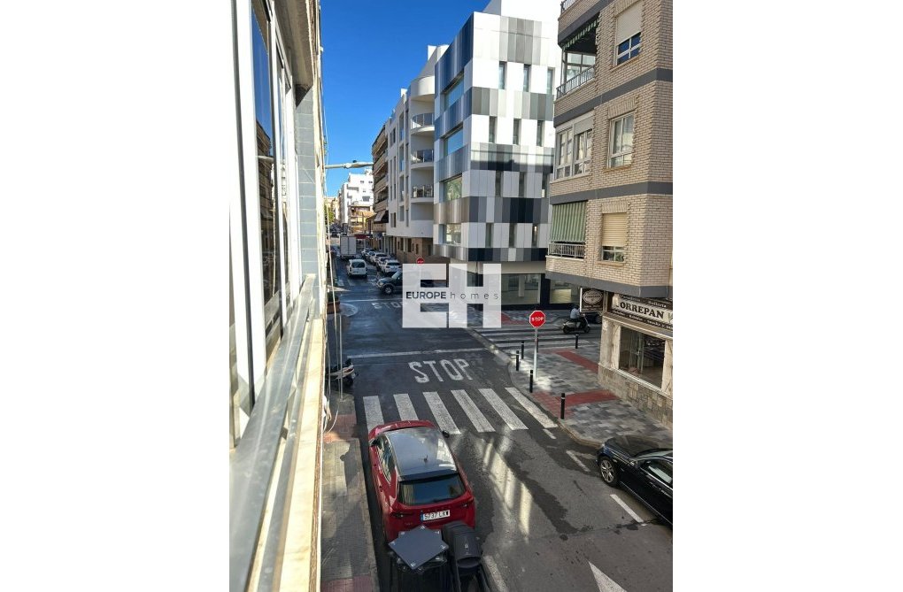 Resale - Apartment - Torrevieja