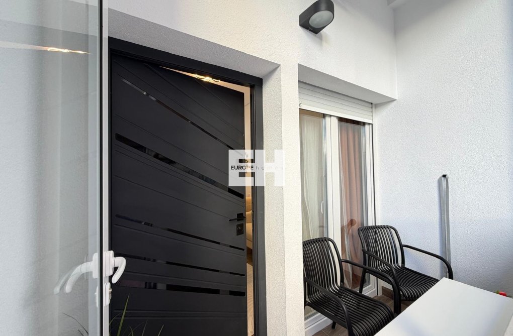 Resale - Apartment - Torrevieja