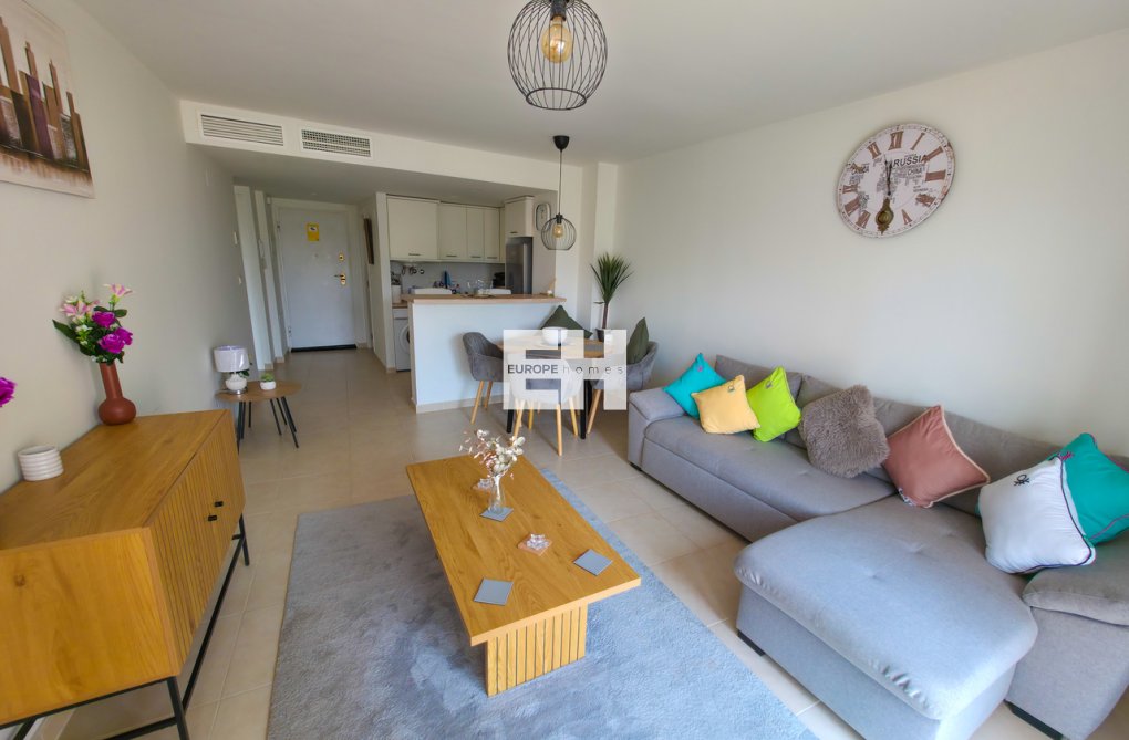 Resale - Apartment - Villamartin - Costa Blanca
