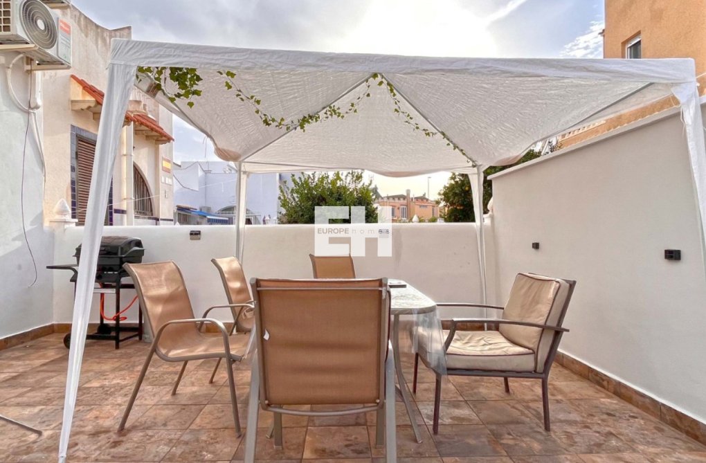 Resale - Bungalow - Orihuela Costa - Costa Blanca