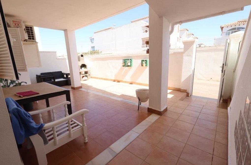Resale - Bungalow - Orihuela Costa - Costa Blanca