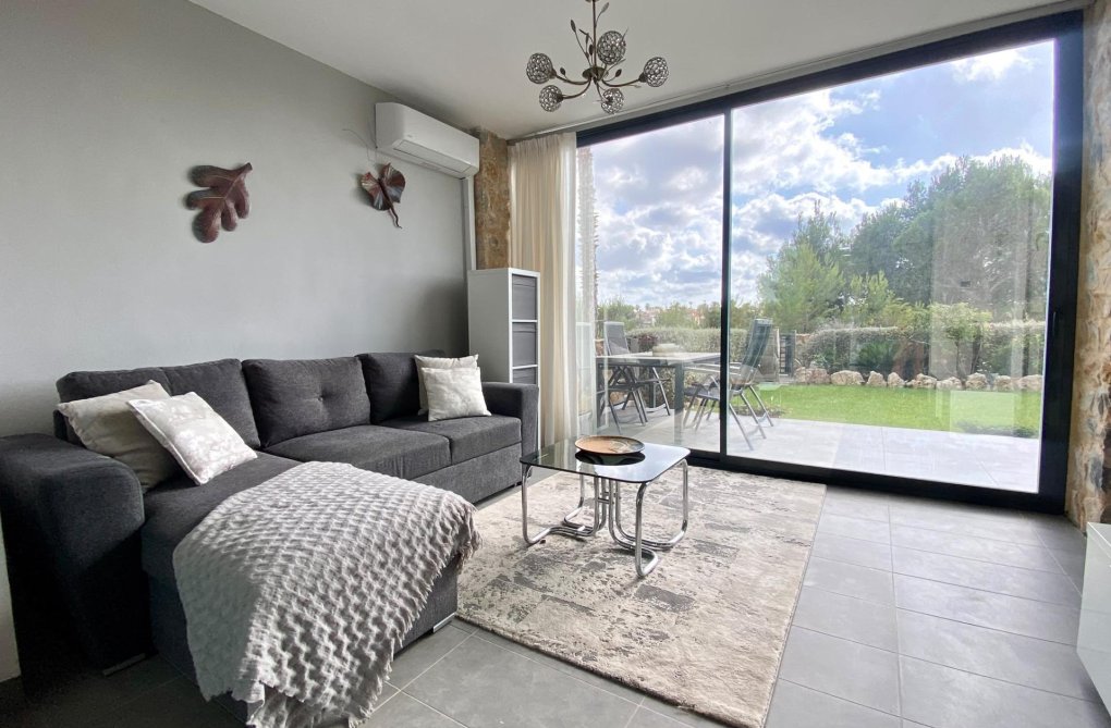 Resale - Bungalow - Orihuela Costa - Las Ramblas