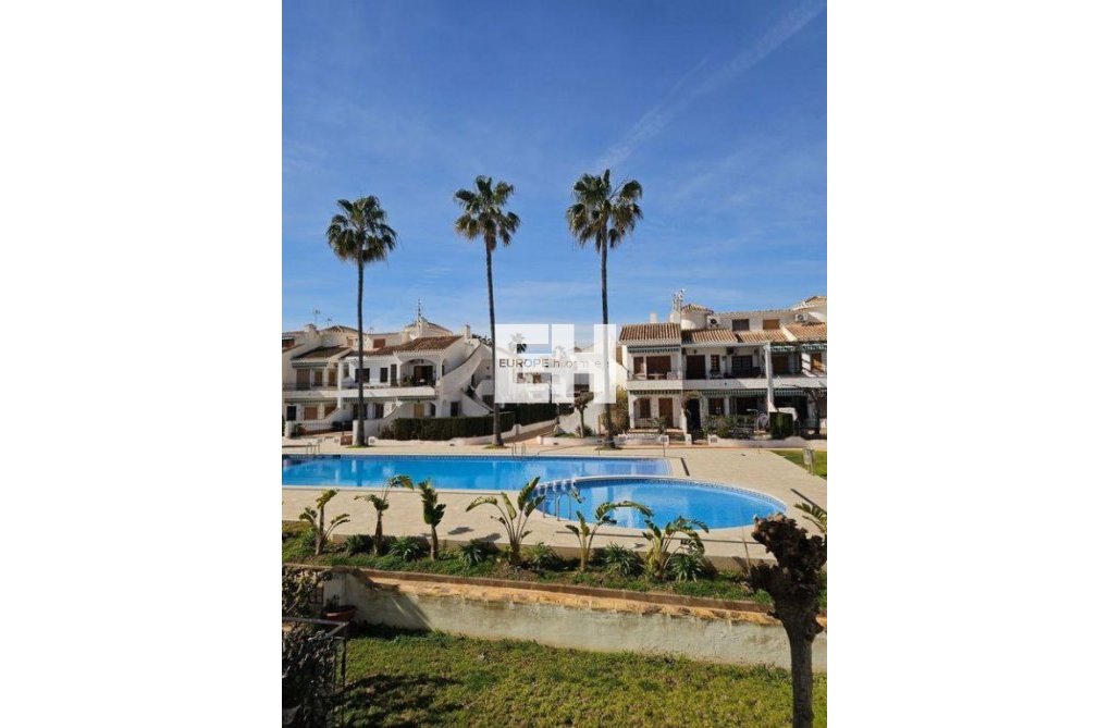 Resale - Bungalow - Pilar de la Horadada - Costa Blanca