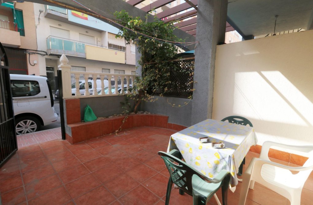 Resale - Bungalow - Torrevieja - Acequion