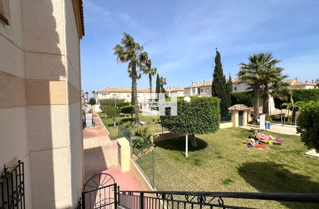 Resale - Bungalow - Torrevieja - Aguas Nuevas