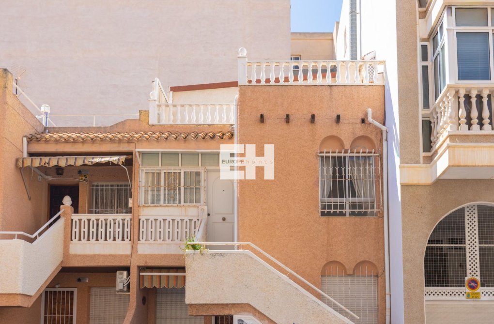 Resale - Bungalow - Torrevieja - Centro