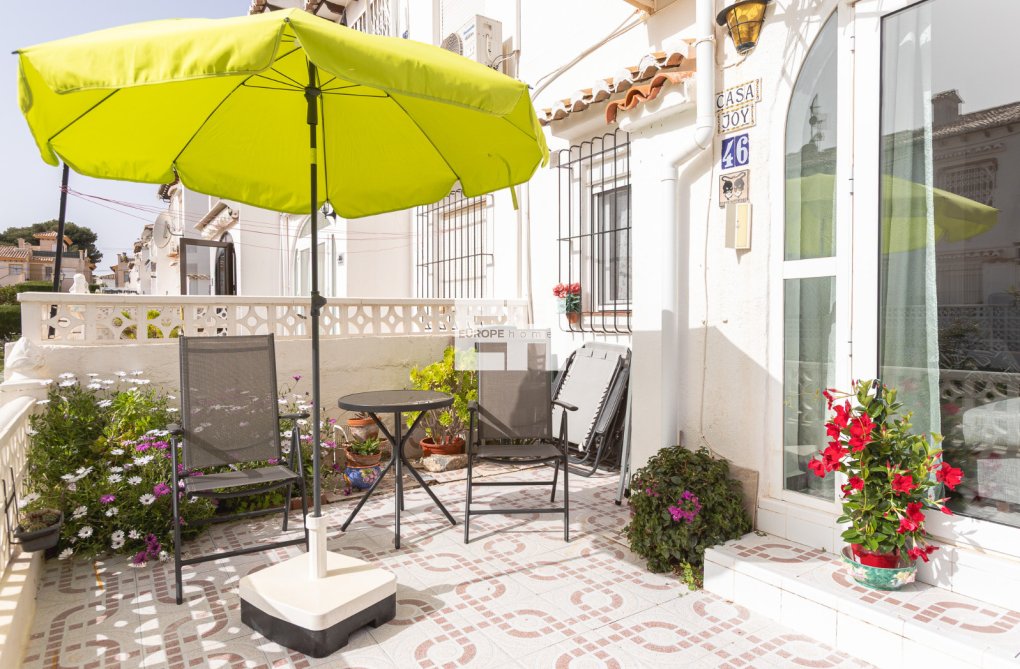 Resale - Bungalow - Torrevieja - Costa Blanca