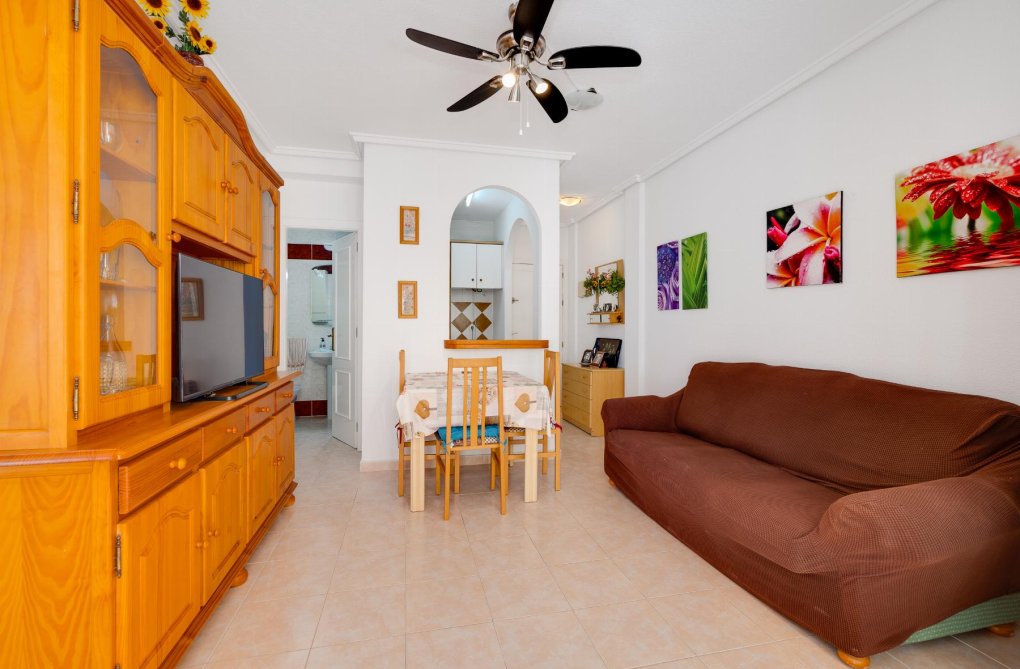 Resale - Bungalow - Torrevieja - Costa Blanca