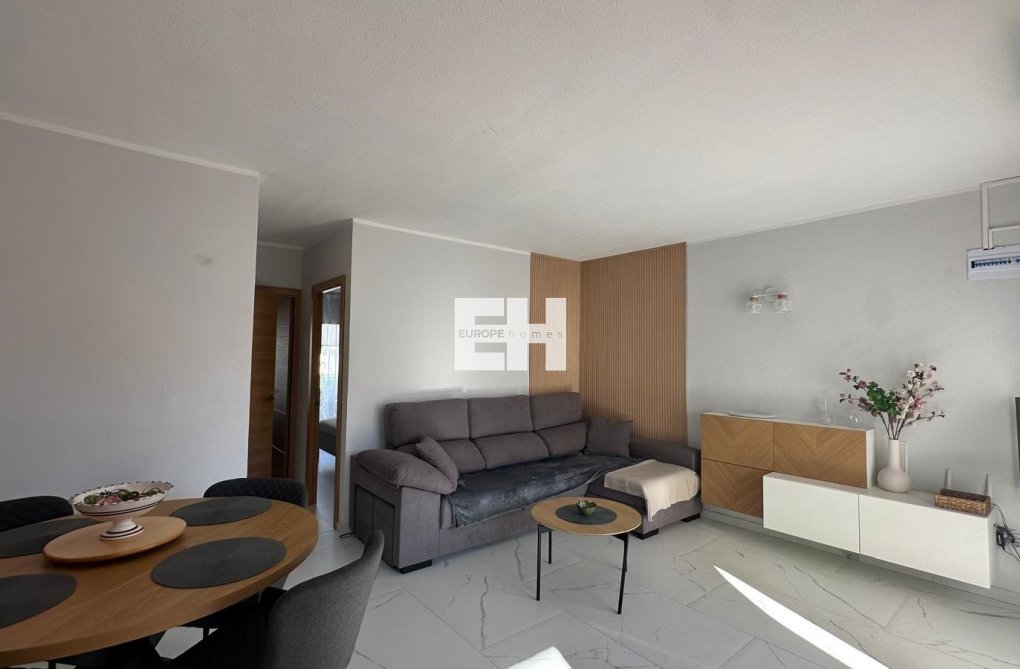 Resale - Bungalow - Torrevieja - Los Balcones 