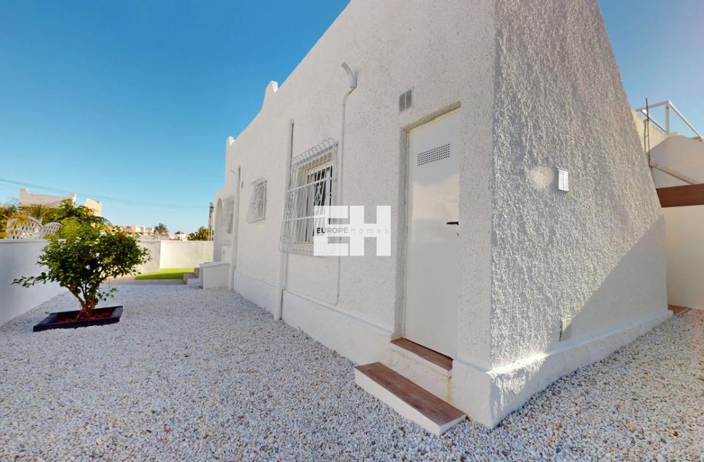Resale - Bungalow - Villamartin - Costa Blanca