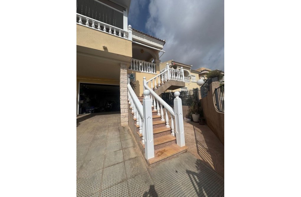 Resale - Duplex - San Fulgencio - La Marina