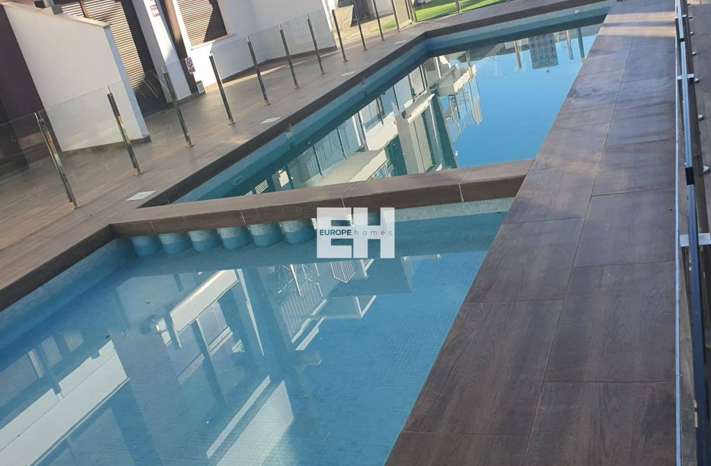 Resale - Semi Detached - San Pedro del Pinatar - Centro