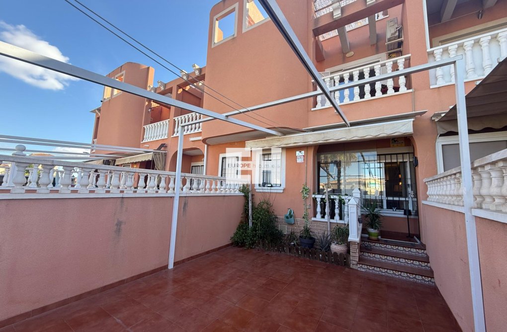 Resale - Semi Detached - Torrevieja - El Limonar