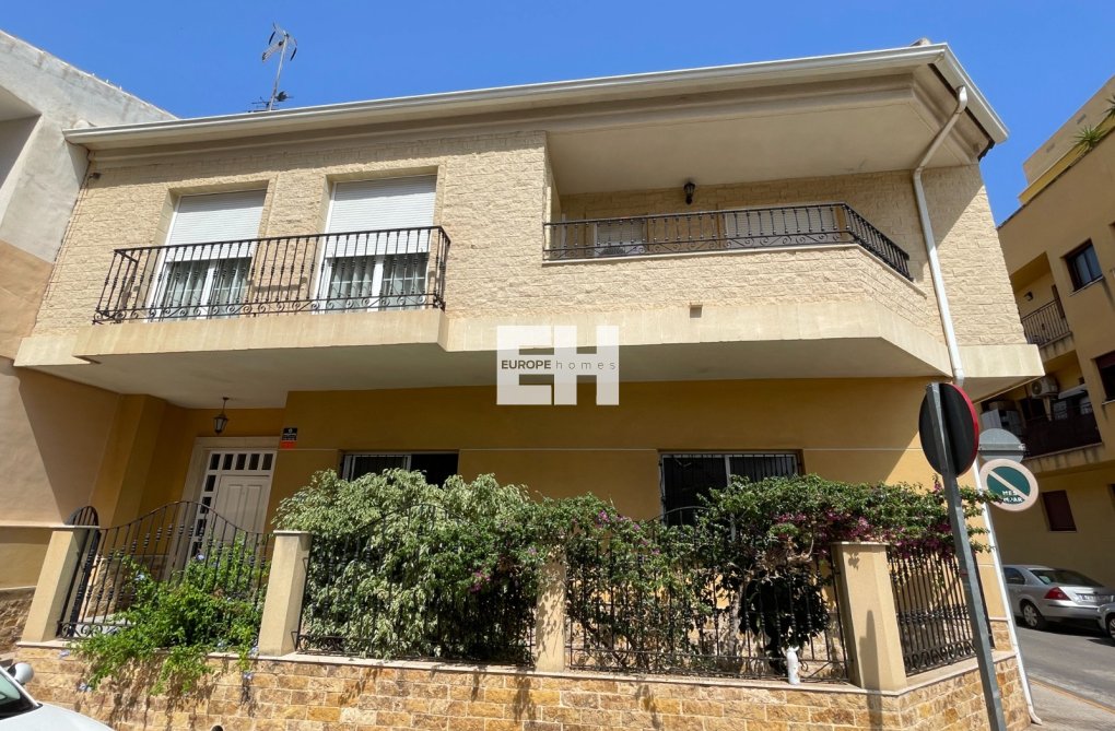 Resale - town house - Formentera del Segura - Costa Blanca