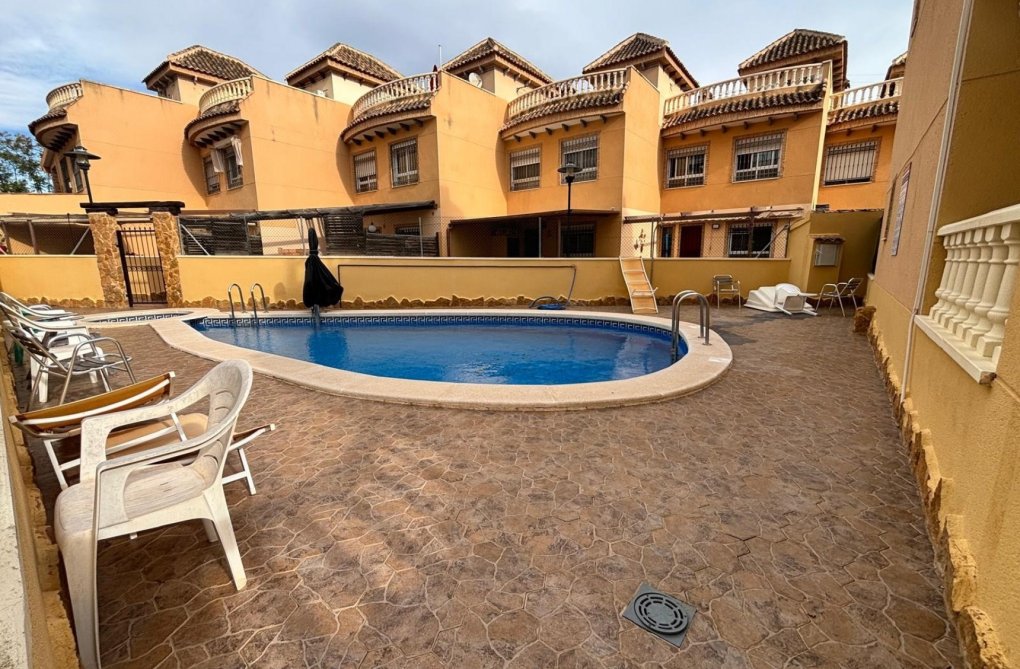 Resale - town house - Guardamar del Segura - Costa Blanca