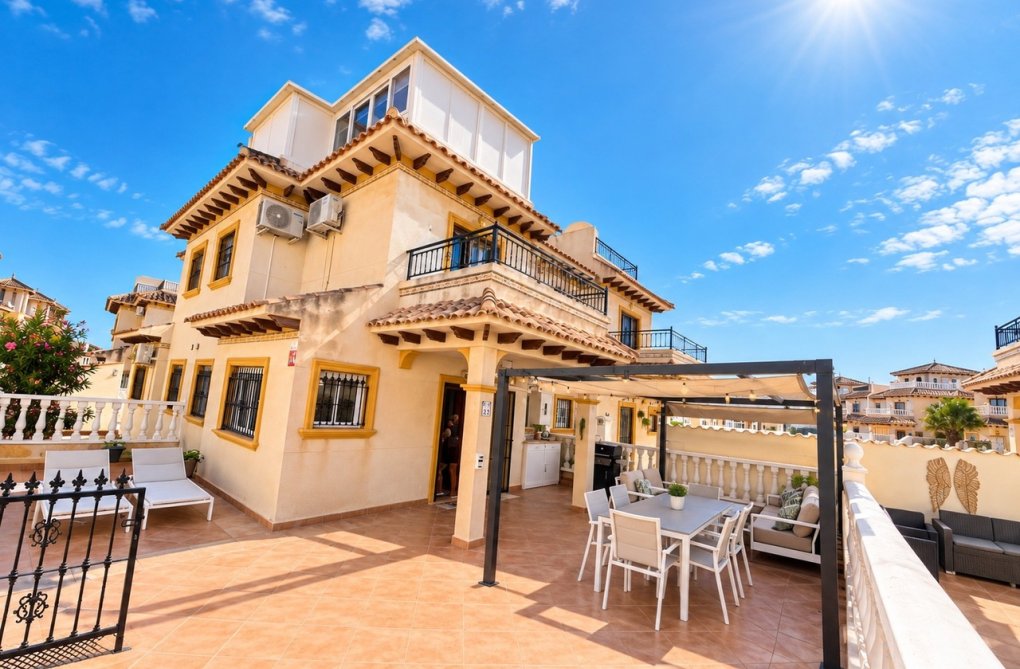 Resale - town house - La Zenia - Costa Blanca