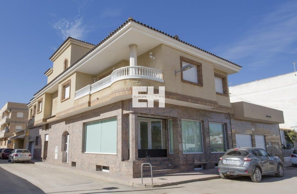 Resale - town house - Los Alcázares - Centro