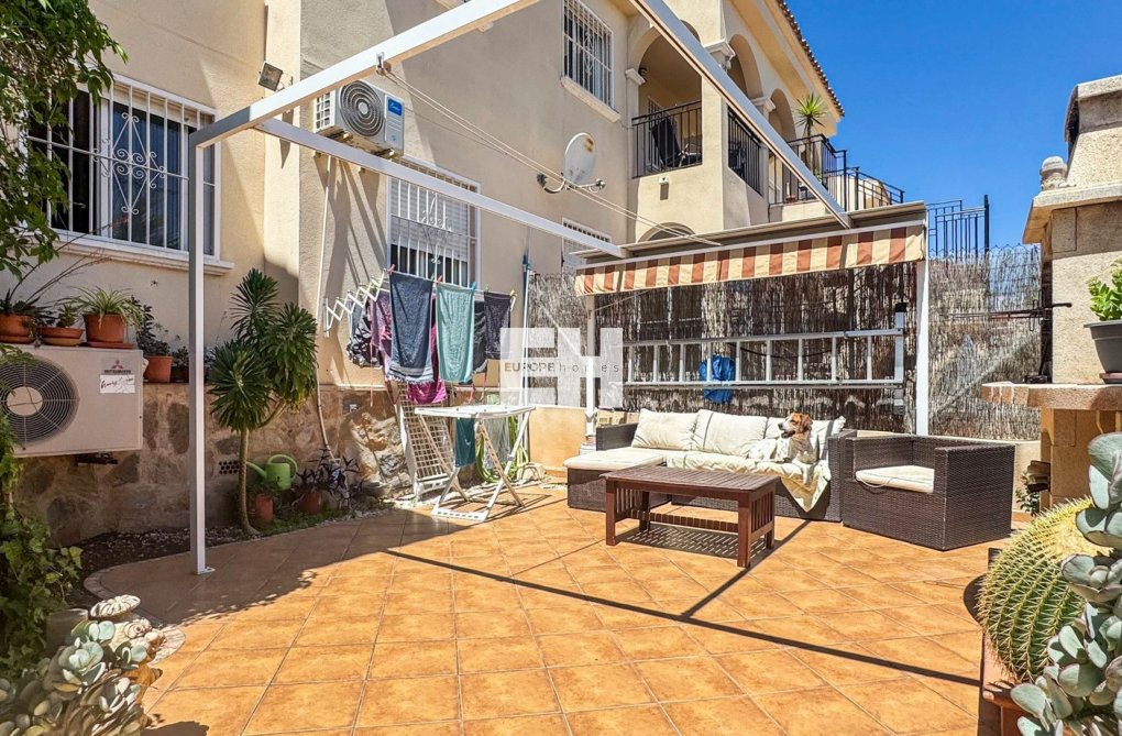 Resale - town house - Orihuela Costa - Costa Blanca