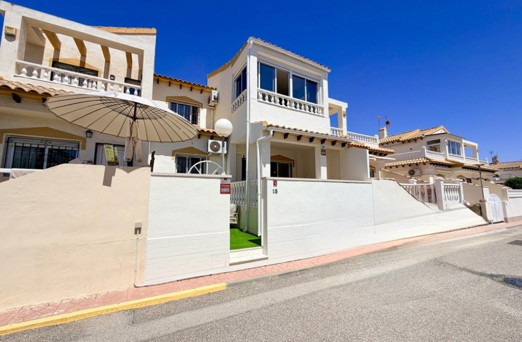 Resale - town house - Orihuela Costa - Costa Blanca