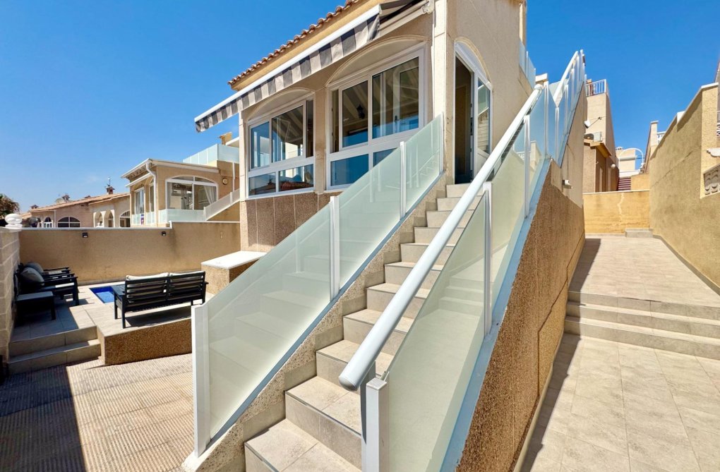 Resale - town house - Orihuela Costa - La Florida