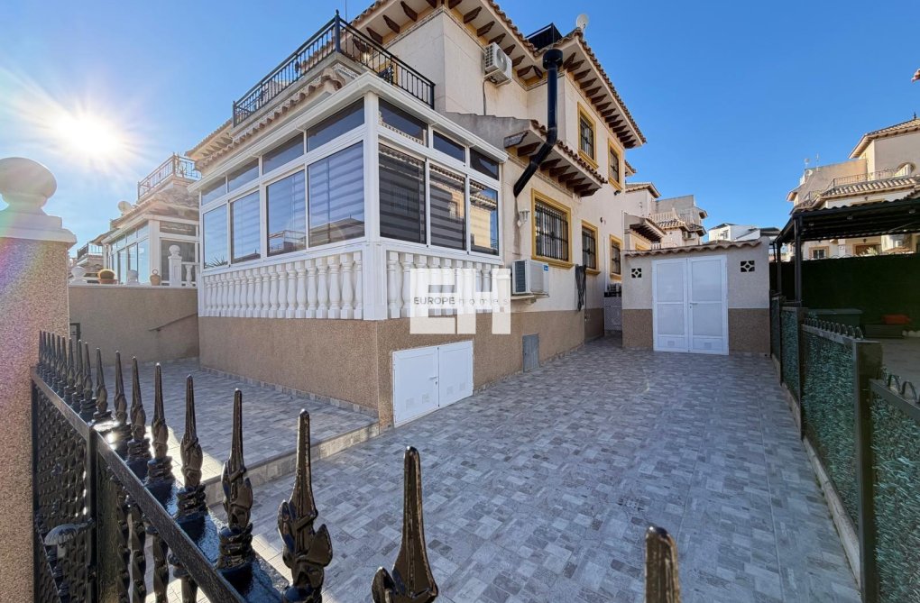 Resale - town house - Orihuela Costa - Las Filipinas
