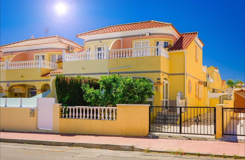 Resale - town house - Orihuela Costa - Las Filipinas