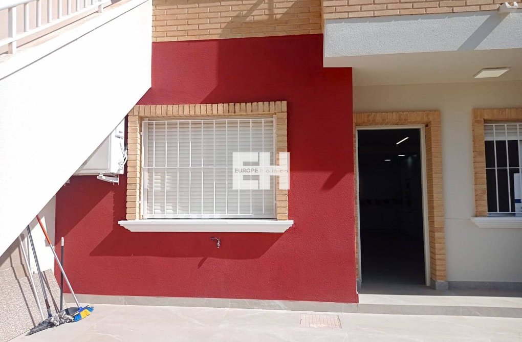 Resale - town house - Pilar de la Horadada