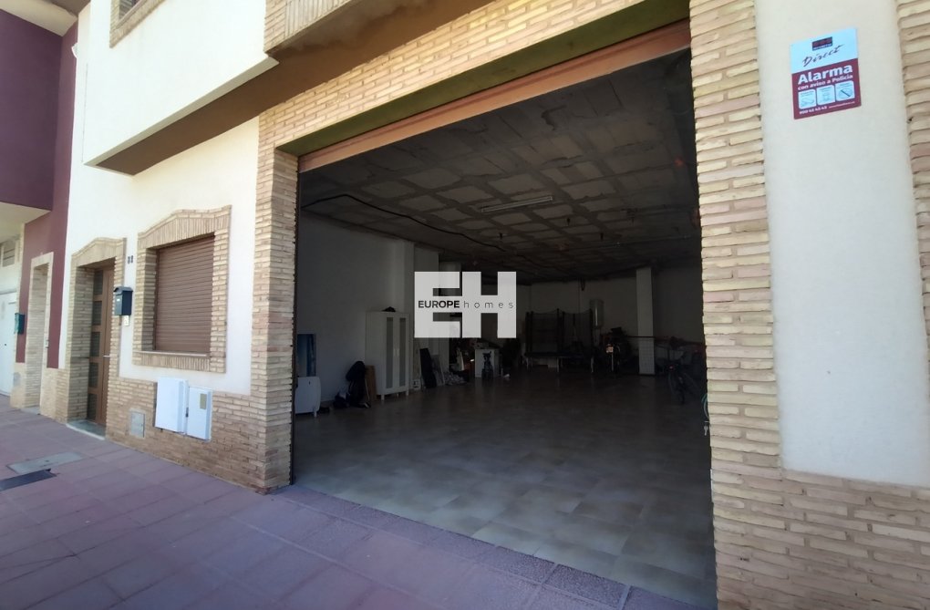 Resale - town house - Roldan - Inland