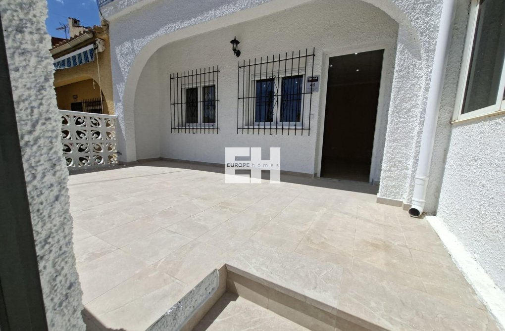 Resale - town house - San Fulgencio - La Marina