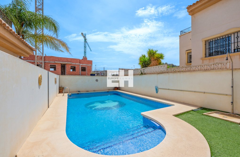 Resale - town house - San Miguel de Salinas - Inland