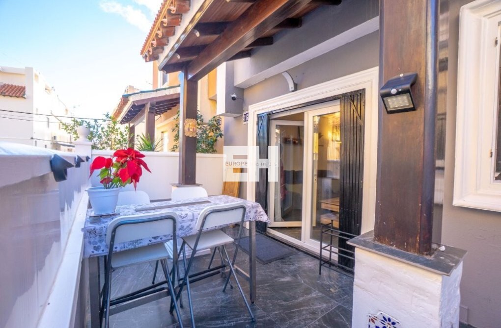 Resale - town house - Torrevieja - Cabo Cervera