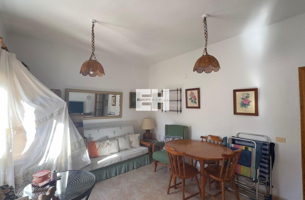 Resale - town house - Torrevieja - Centro