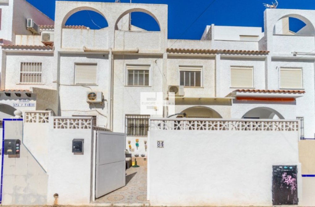 Resale - town house - Torrevieja - Costa Blanca