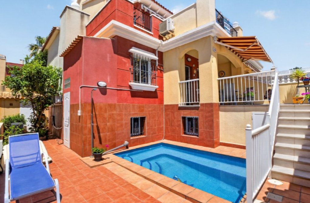 Resale - town house - Torrevieja - Costa Blanca