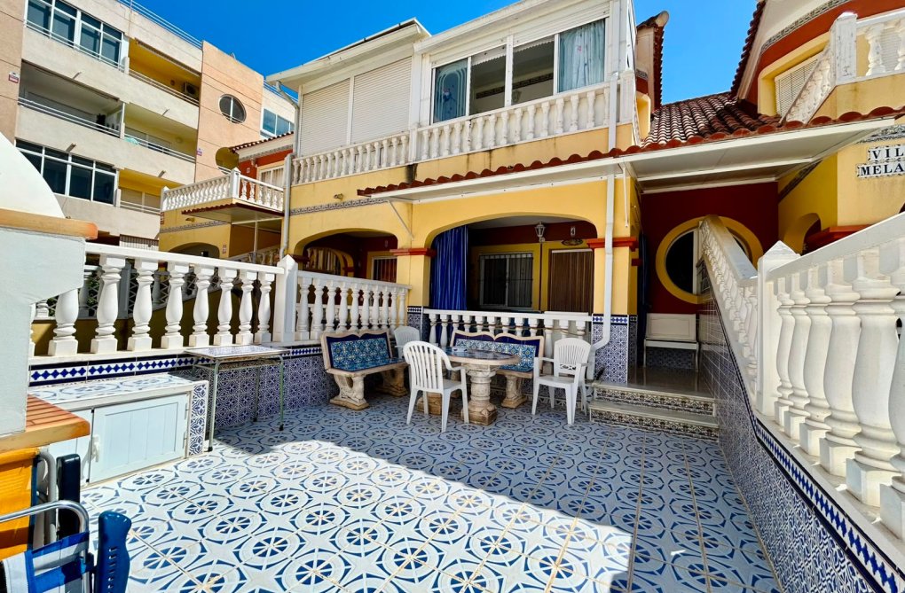 Resale - town house - Torrevieja - Costa Blanca