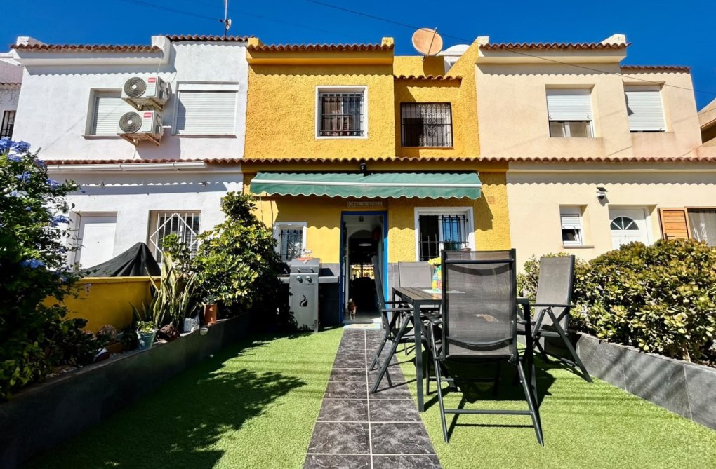 Resale - town house - Torrevieja - Costa Blanca