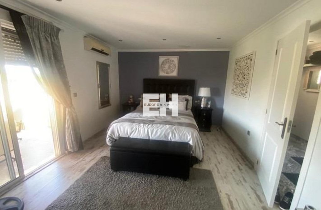 Resale - villa - Albatera - Campo De Albatera