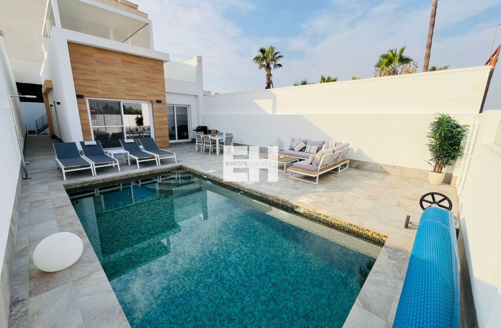 Resale - villa - Avileses - Inland