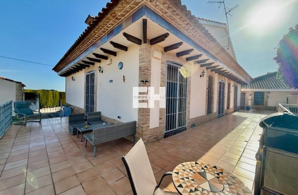 Resale - villa - Avileses - Inland