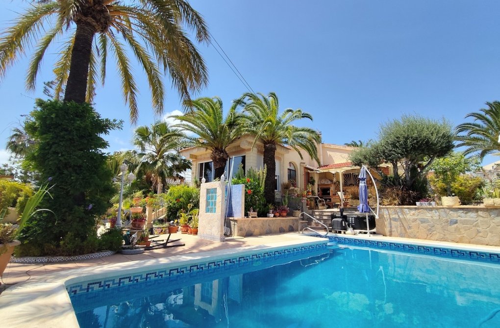 Resale - villa - Ciudad Quesada - Costa Blanca